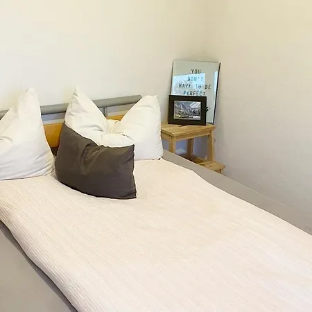 Apartment Flat For 6,best Price For Month, For Workers