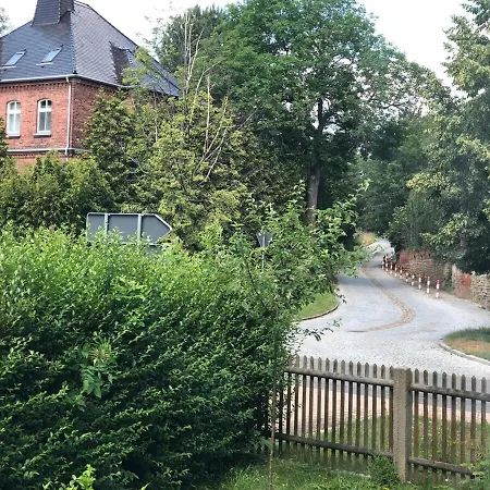 Flat For 6,best Price For Month, For Workers * Elsteraue