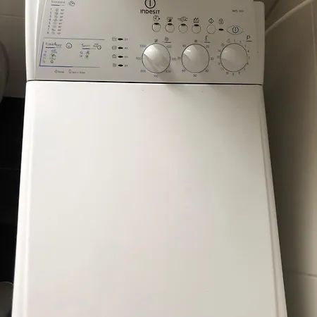 Flat For 6,best Price For Month, For Workers *