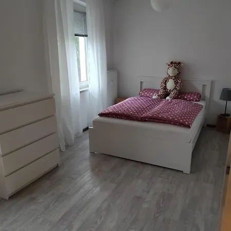 Flat For 6,best Price For Month, For Workers Appartement *