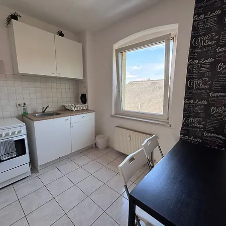 Flat For 6,best Price For Month, For Workers Appartement