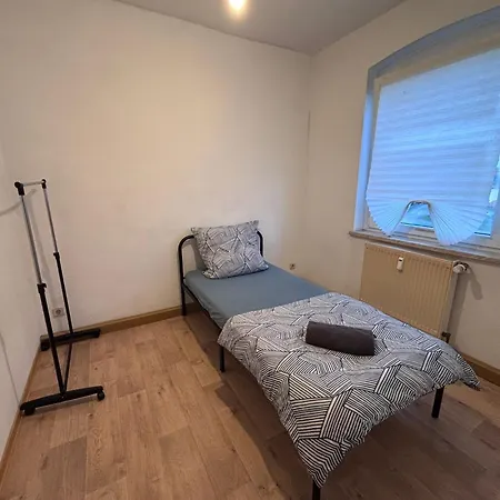 Flat For 6,best Price For Month, For Workers