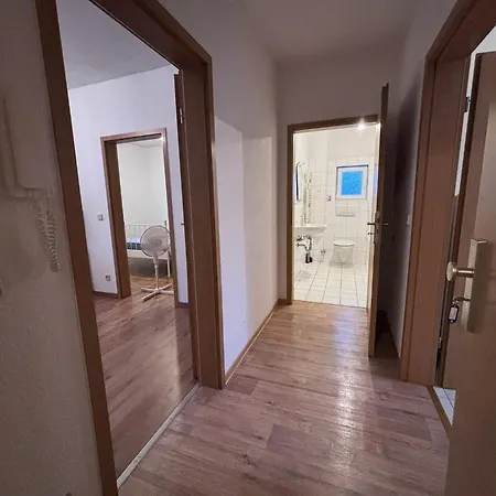 Flat For 6,best Price For Month, For Workers *