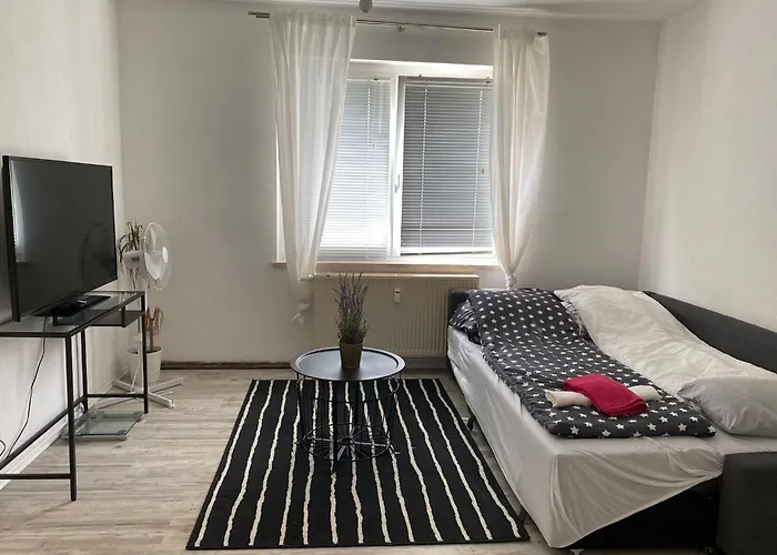 Flat For 6,best Price For Month, For Workers Lägenhet *