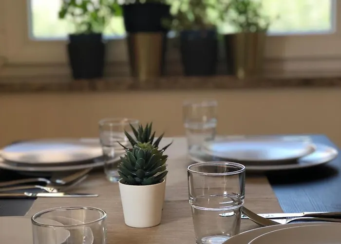 Flat For 6,best Price For Month, For Workers