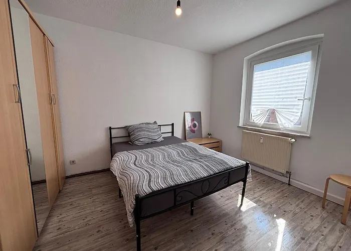 Lägenhet Flat For 6,best Price For Month, For Workers Elsteraue