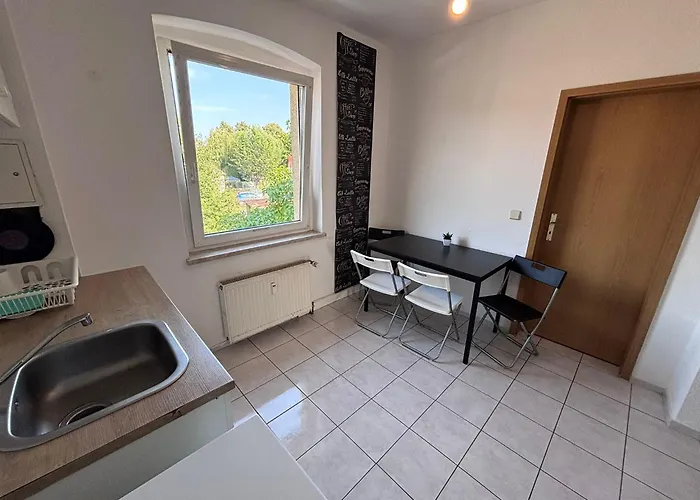 Lägenhet Flat For 6,best Price For Month, For Workers *