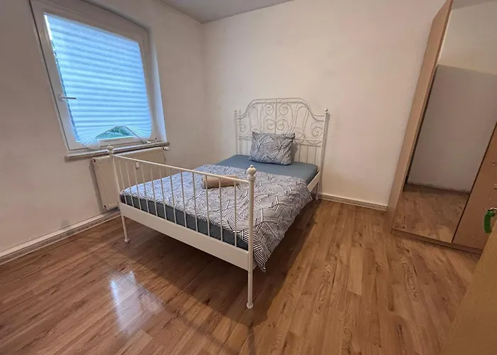 Flat For 6,best Price For Month, For Workers Lägenhet Elsteraue